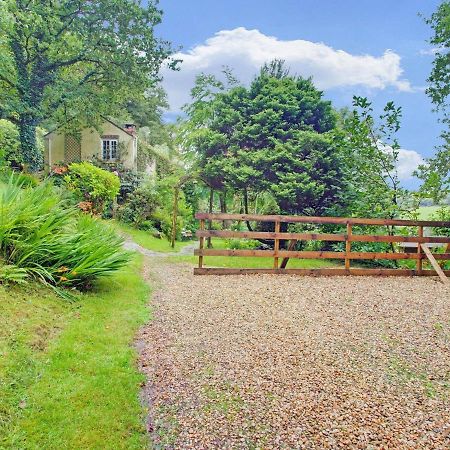 Hill View Holiday Home With Garden Taunton Exterior photo